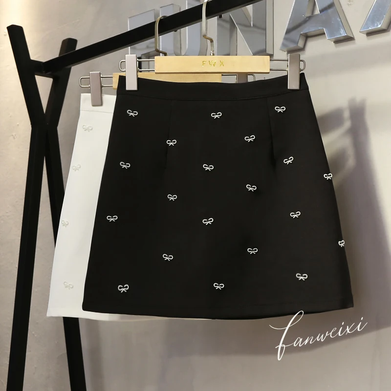 2021 Autumn New All-Match High Waist Bow Beaded A- line Skirt Women's Anti-Exposure Sheath Skirt
2021 Autumn New All-Match High Waist Bow Beaded A- line Skirt Women's Anti-Exposure Sheath Skirt