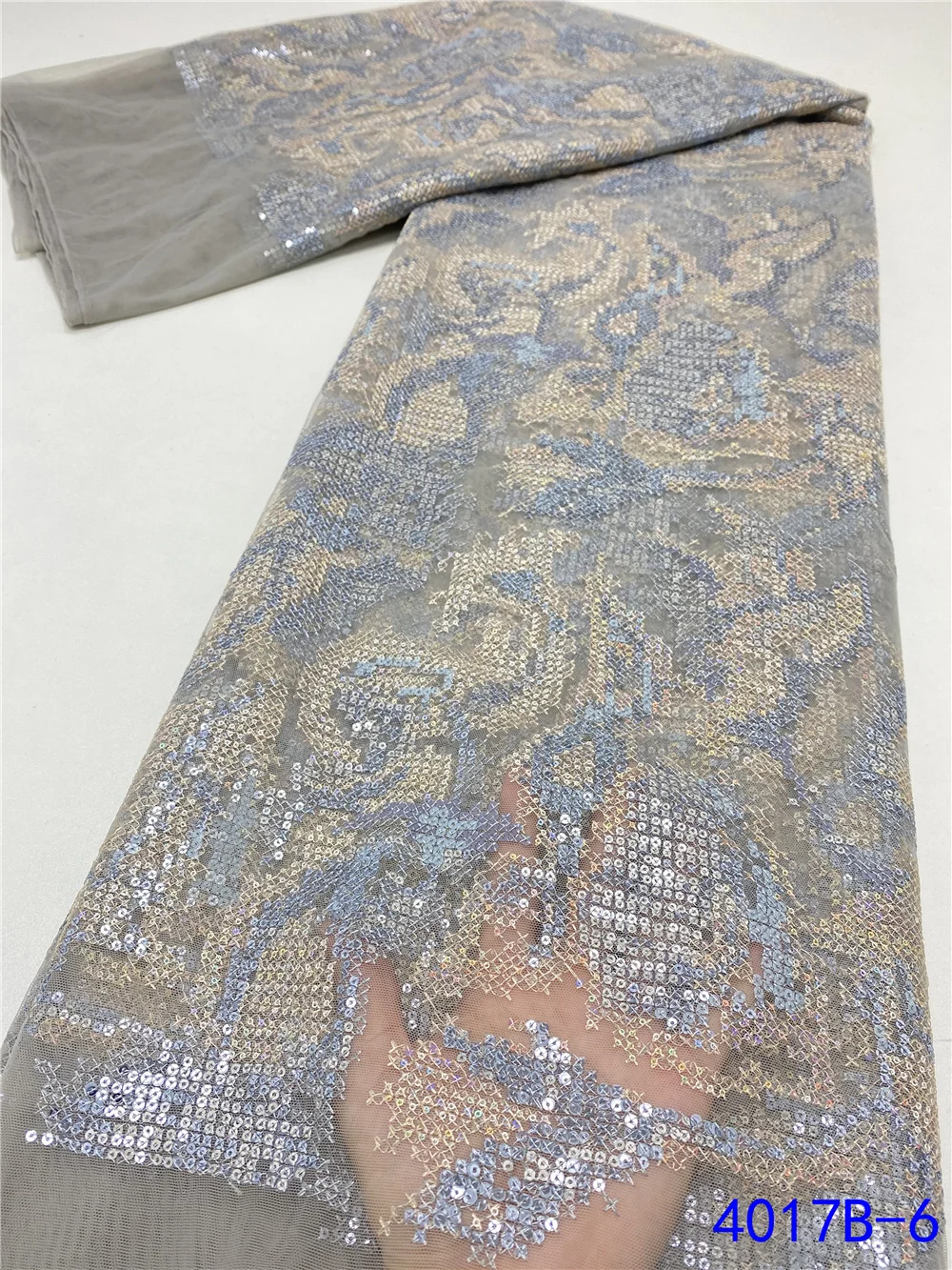 XIYA Light Mesh Lace Fabric Latest 2022 Africa Nigeria French Sequined Lace Fabric 5 yards Tulle Mesh Fabric 4017B
XIYA Light Mesh Lace Fabric Latest 2022 Africa Nigeria French Sequined Lace Fabric 5 yards Tulle Mesh Fabric 4017B