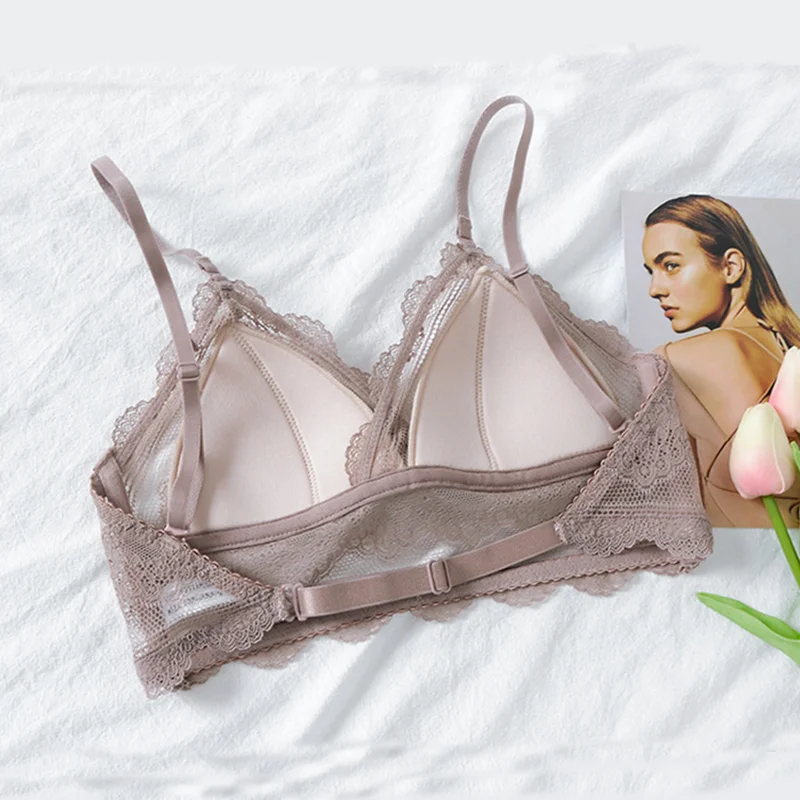 Women Sexy Lace Backless Bra Strapless Invisible Wire Free Brassiere Low Back Underwear Triangle Thin Female Bralette Lingerie
Women Sexy Lace Backless Bra Strapless Invisible Wire Free Brassiere Low Back Underwear Triangle Thin Female Bralette Lingerie