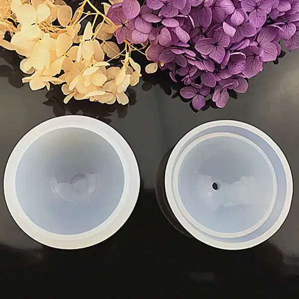 Spherical Silicone Mold for Polymer Clay Process Resin Epoxy Resin Jewelry Making Diameter 60mm
Spherical Silicone Mold for Polymer Clay Process Resin Epoxy Resin Jewelry Making Diameter 60mm