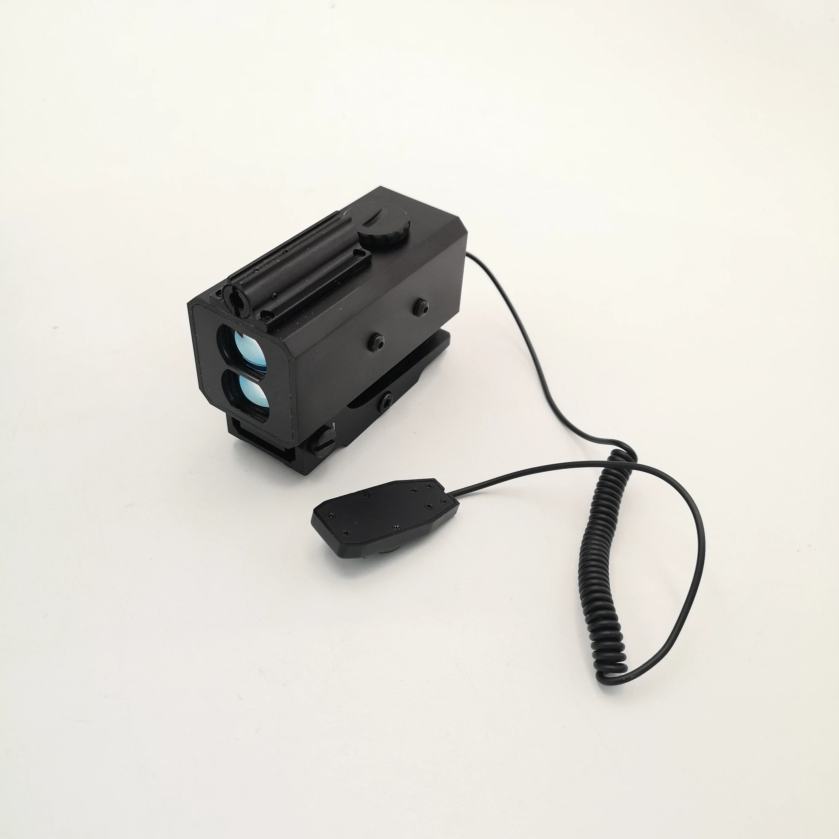 Night vision thermal imager Quickly remove laser rangefinder for hunting
Night vision thermal imager Quickly remove laser rangefinder for hunting