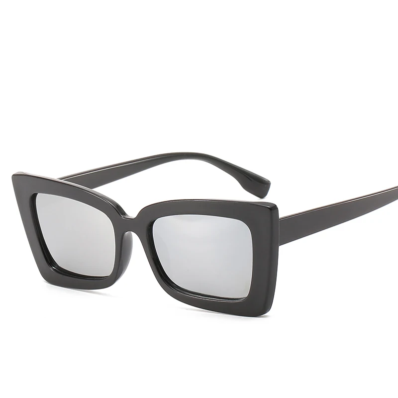 2020 Fashion Cute Sexy Ladies Square Frame Hiking Sunglasses Women Vintage Brand Small Sun Glasses Female Driving UV400
2020 Fashion Cute Sexy Ladies Square Frame Hiking Sunglasses Women Vintage Brand Small Sun Glasses Female Driving UV400