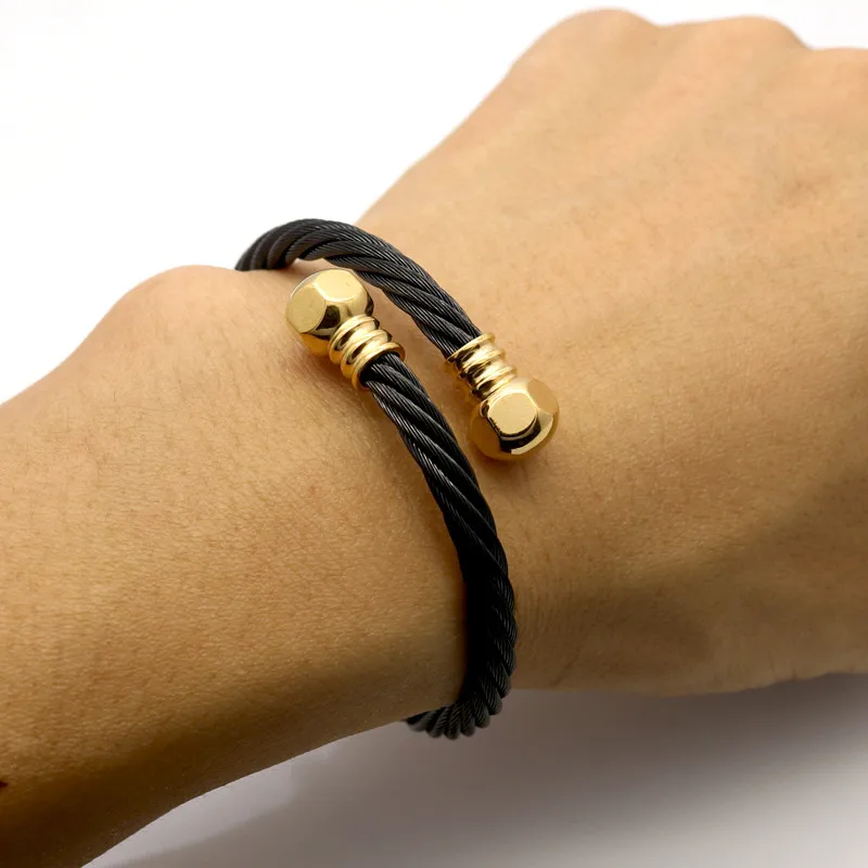 Gold Color Wire Men And Women Charm Screw Nut Bracelets & Bangles High Quality Titanium Steel New Fashion Jewelry
Gold Color Wire Men And Women Charm Screw Nut Bracelets & Bangles High Quality Titanium Steel New Fashion Jewelry