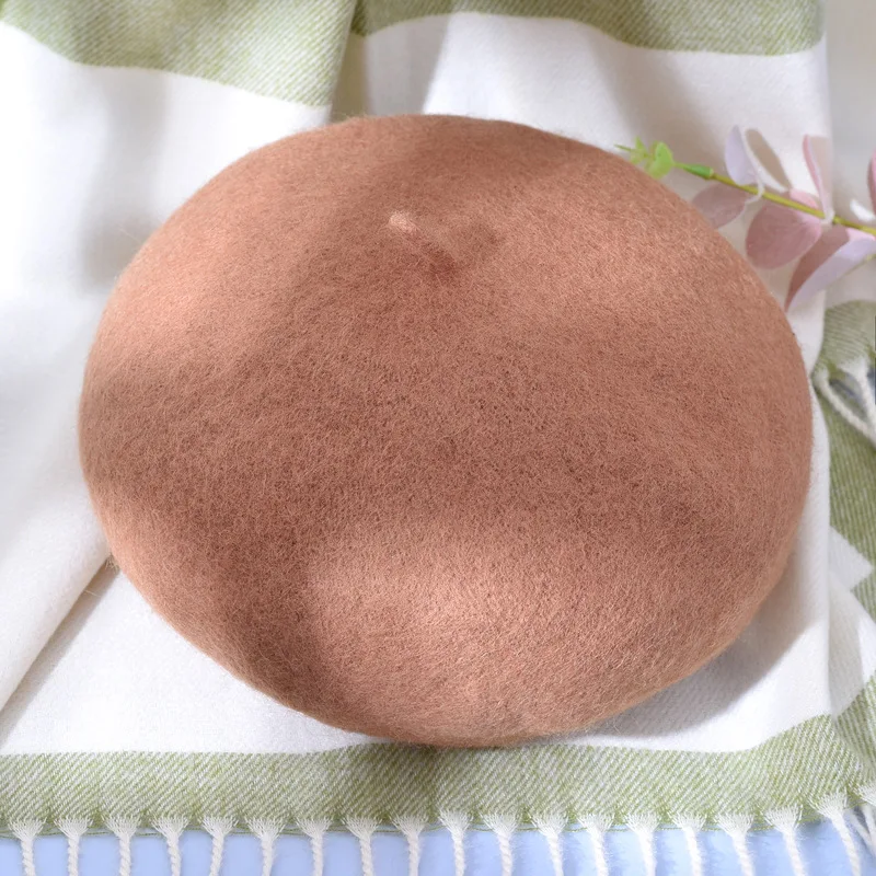 17 Colors Warm Wool Plain Beret Beanie Hat French Artist Kawaii Flat Top caps Solid Color Cap Headwear For Women Girls
17 Colors Warm Wool Plain Beret Beanie Hat French Artist Kawaii Flat Top caps Solid Color Cap Headwear For Women Girls