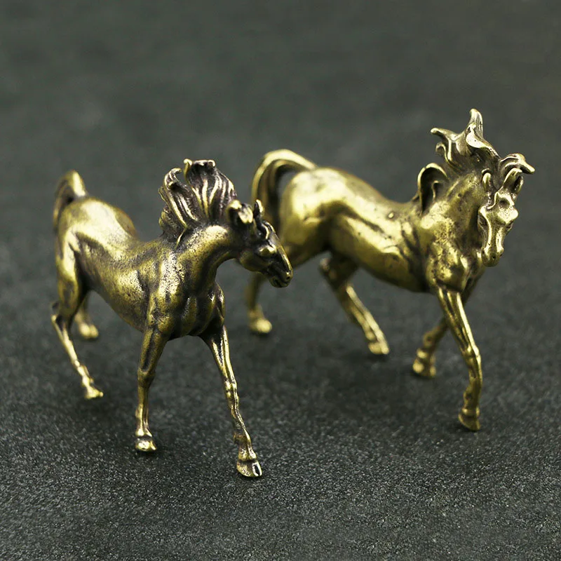 Mini Vintage Metal Brass Horse Statue Figurines Ornaments Solid Brass Animal Steed Statue Desk Decorations Ornament Toy Gift
Mini Vintage Metal Brass Horse Statue Figurines Ornaments Solid Brass Animal Steed Statue Desk Decorations Ornament Toy Gift