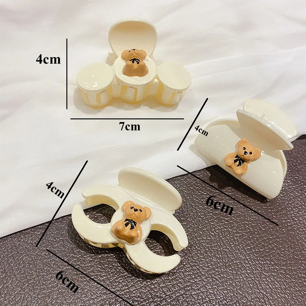 1PC Korean Bear Hair Clip Claw Clamp for Women Girls Kids Hairpin Crab Headband Hair Washface Accessories Headwear
1PC Korean Bear Hair Clip Claw Clamp for Women Girls Kids Hairpin Crab Headband Hair Washface Accessories Headwear