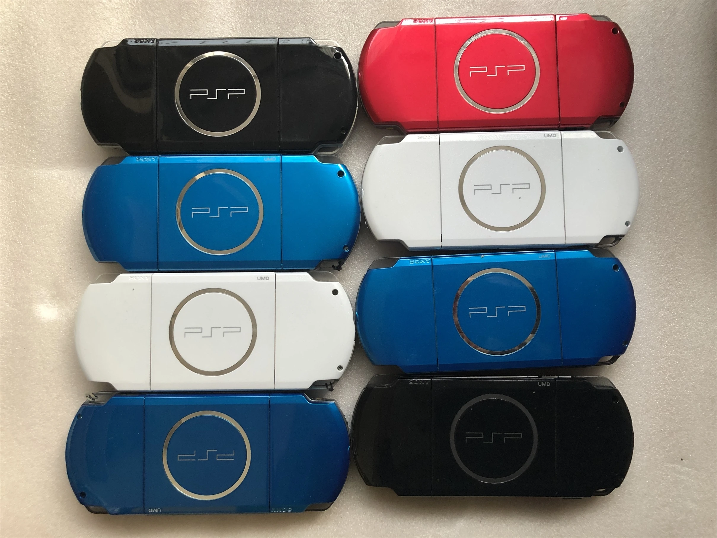 5Colors 80% New Original Used For PSP3000 PSP 3000 Game Console Gampad Gift With Battery and Charger
5Colors 80% New Original Used For PSP3000 PSP 3000 Game Console Gampad Gift With Battery and Charger