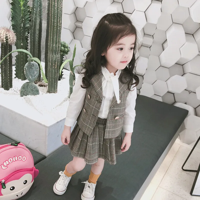 Baby girls clothing suits for kids clothes girls autumn clothing set for toddler long sleeve tracksuit Shirt+vest +skirt 3 piece
Baby girls clothing suits for kids clothes girls autumn clothing set for toddler long sleeve tracksuit Shirt+vest +skirt 3 piece