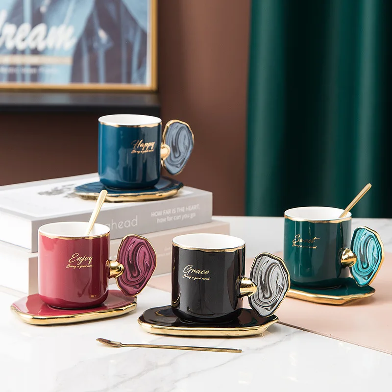 Personalized Coffee Cups With Saucers Spoons 160ml Ceramic Latte Espresso Mugs Irregular Gold Rim Tray Birthday Gift Home Decor
Personalized Coffee Cups With Saucers Spoons 160ml Ceramic Latte Espresso Mugs Irregular Gold Rim Tray Birthday Gift Home Decor