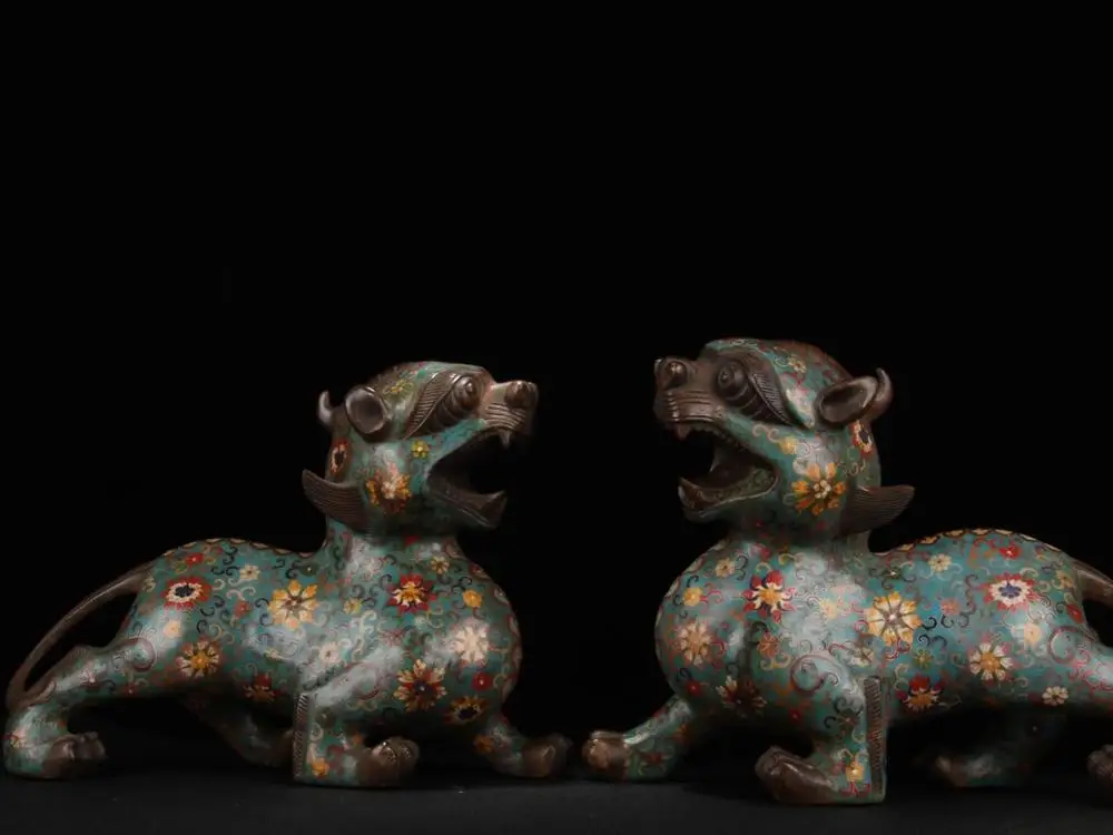 Home Decor 12" Tibet Buddhism Temple Old Bronze Cloisonne Pixiu statue A pair of beasts gender Lucky Ward off evil spirits
Home Decor 12" Tibet Buddhism Temple Old Bronze Cloisonne Pixiu statue A pair of beasts gender Lucky Ward off evil spirits