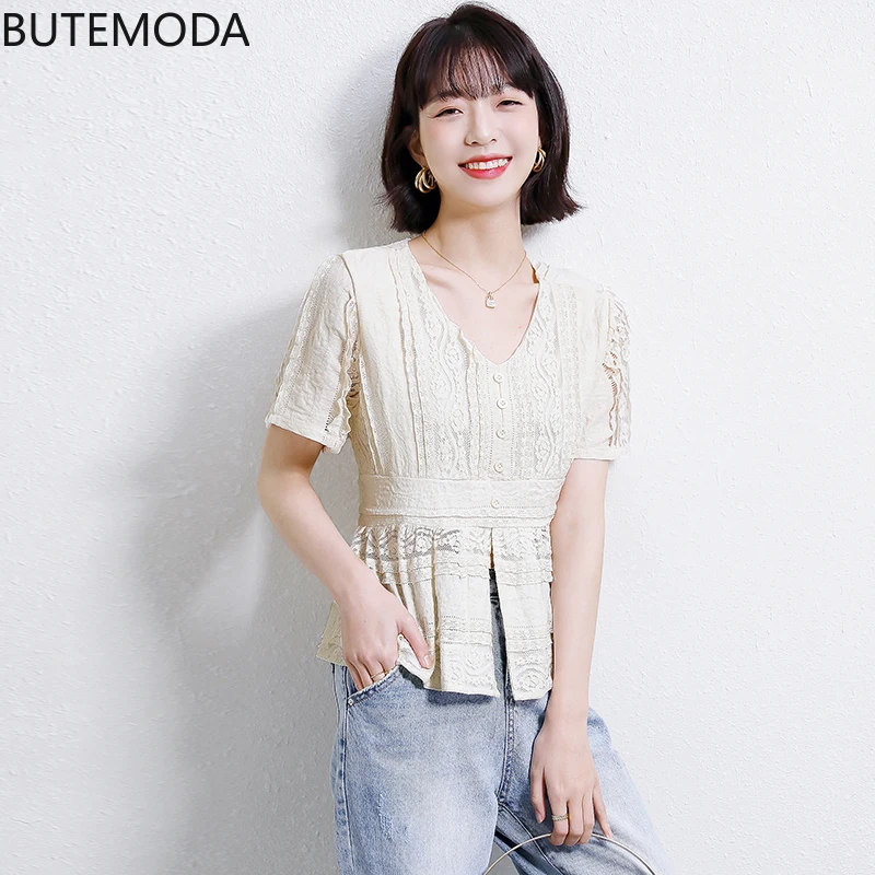 Женская винтажная кружевная блузка Butemoda, летняя модная однобортная короткая рубашка с V-образным вырезом, повседневный Топ
Женская винтажная кружевная блузка Butemoda, летняя модная однобортная короткая рубашка с V-образным вырезом, повседневный Топ