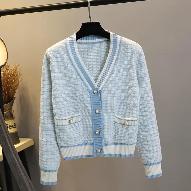 Winter Knit Sweater Coat Women Long Sleeves V-neck Sweater Cardigan Vintage Knit Cardigan Female Elegant Sweater Outerwear B146
Winter Knit Sweater Coat Women Long Sleeves V-neck Sweater Cardigan Vintage Knit Cardigan Female Elegant Sweater Outerwear B146