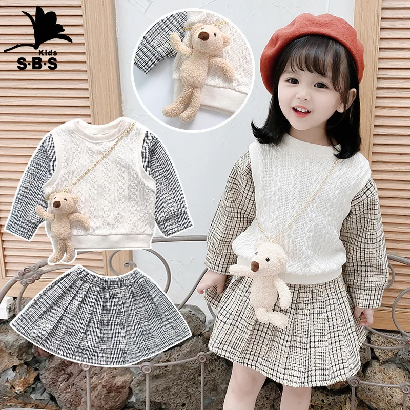 Girls' Spring and Autumn Clothes Children's Western Suit Kids Knitted Vest and Plaid Skirt Two-piece Suit with Free Bear Bag
Girls' Spring and Autumn Clothes Children's Western Suit Kids Knitted Vest and Plaid Skirt Two-piece Suit with Free Bear Bag