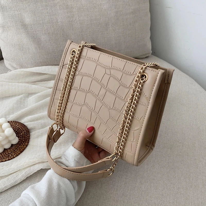 Crocodile Pattern Chain Travel Shoulder Bag Women's Pu Leather Bag Female Luxury Handbags Women Bags Designer Sac A Main Femme
Crocodile Pattern Chain Travel Shoulder Bag Women's Pu Leather Bag Female Luxury Handbags Women Bags Designer Sac A Main Femme