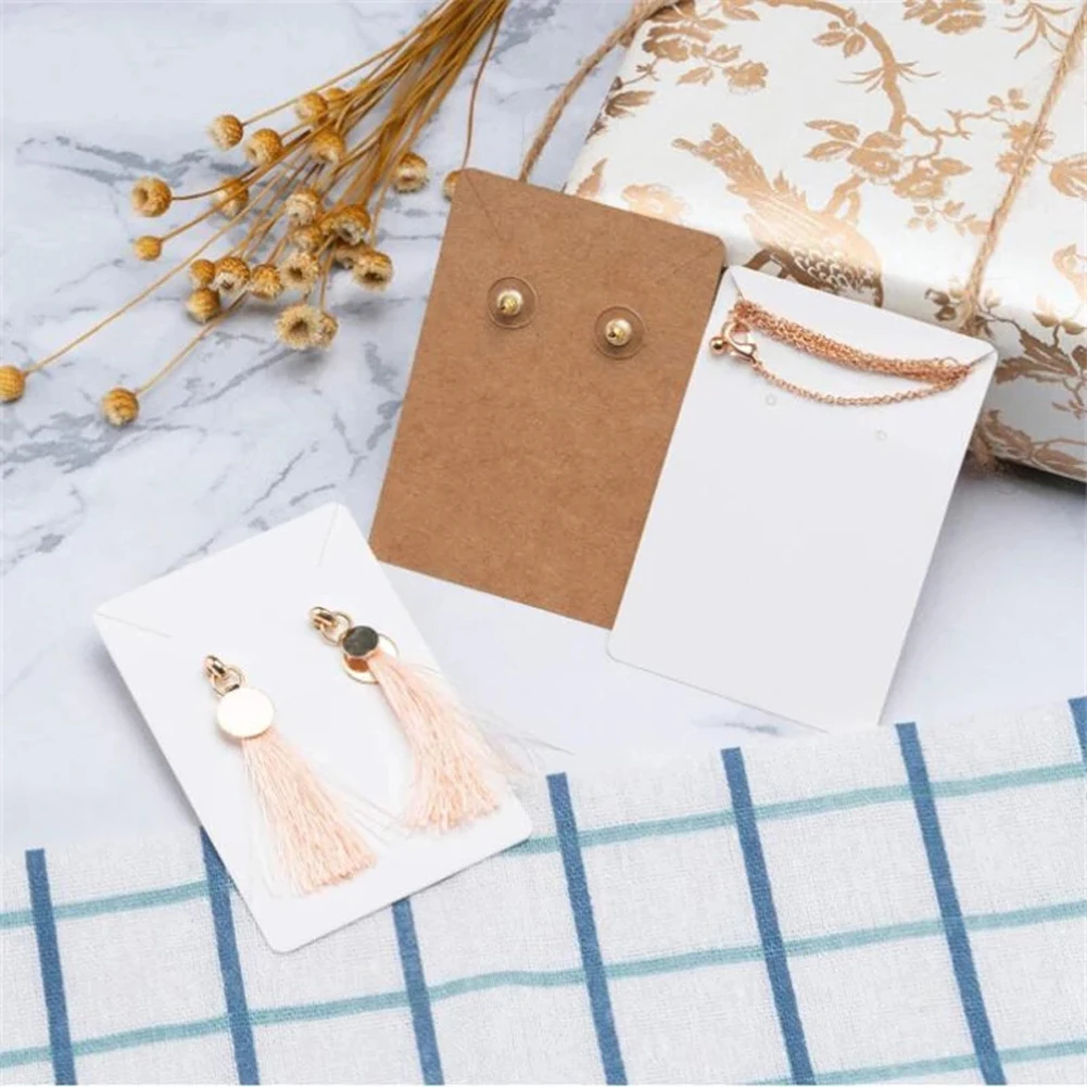 100pcs/lot Earrings Necklaces Display Cards for Jewelry Boxed and Packaging Cardboard Hang Tag Card Ear Studs Paper Card 6x9cm
100pcs/lot Earrings Necklaces Display Cards for Jewelry Boxed and Packaging Cardboard Hang Tag Card Ear Studs Paper Card 6x9cm