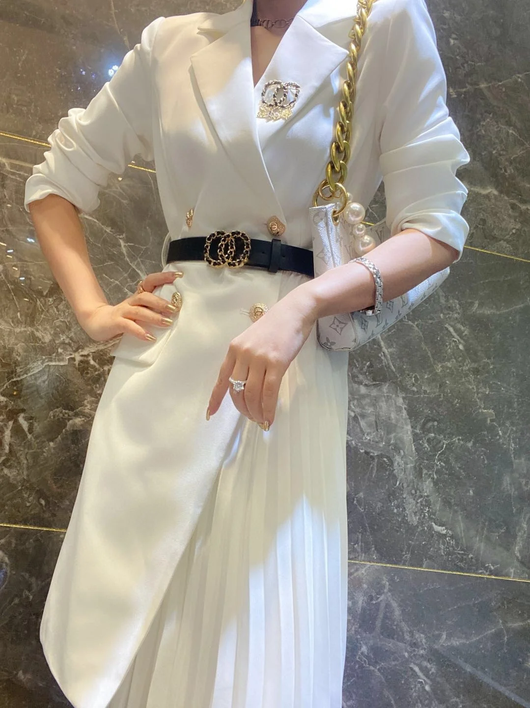 Женское Плиссированное Платье, асимметричное плиссированное платье с поясом на осень, 2021
Женское Плиссированное Платье, асимметричное плиссированное платье с поясом на осень, 2021