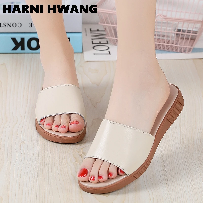 2021 summer new product 3-color flat leather comfortable slippers women's shoes casual breathable beach size 35-40
2021 summer new product 3-color flat leather comfortable slippers women's shoes casual breathable beach size 35-40