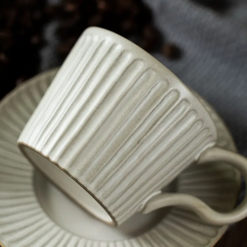 Japanese Tea Coffee Cups and Saucer Set Royal Ceramic Bone China Coffee Cups and Saucer Tampa De Silicone Drinkware AB50CS
Japanese Tea Coffee Cups and Saucer Set Royal Ceramic Bone China Coffee Cups and Saucer Tampa De Silicone Drinkware AB50CS