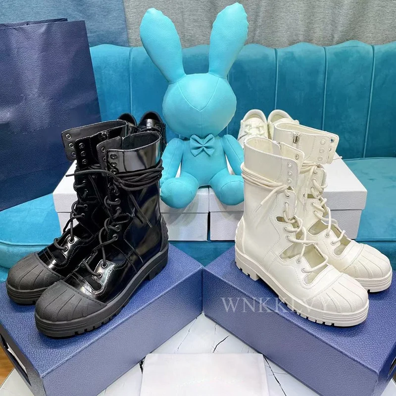 Spring Runway Thick Sole punk style Martin Boots Women Round Toe Real Leather Flat Platform Shoes Autumn Leisure Ankle Botas
Spring Runway Thick Sole punk style Martin Boots Women Round Toe Real Leather Flat Platform Shoes Autumn Leisure Ankle Botas