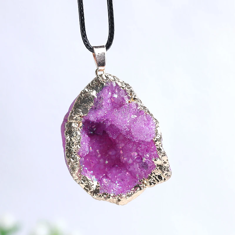 Natural Crystal Necklace Raw Electroplate Quartz Colourful Crystal Cluster Pendant Healing Stones Specimen Home Decor Craft Gift
Natural Crystal Necklace Raw Electroplate Quartz Colourful Crystal Cluster Pendant Healing Stones Specimen Home Decor Craft Gift