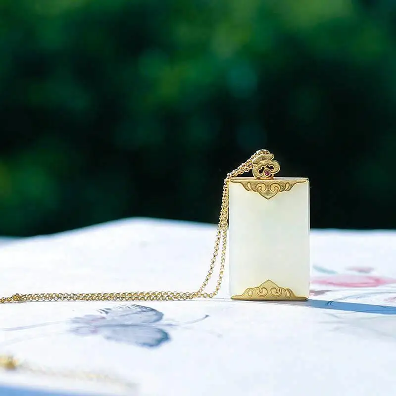 Natural Hetian White Jade S925 Sterling Silver Pendant Safe Chinese Style Vintage Silver Jewelry Gilding Craft Jade Necklace
Natural Hetian White Jade S925 Sterling Silver Pendant Safe Chinese Style Vintage Silver Jewelry Gilding Craft Jade Necklace