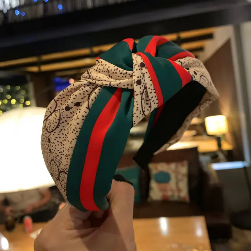 New Knotted Wide Headband for Women Stripe Ribbon Hair Accessories for Girls Hair Band Elegant Fashion Head Bands Hoop
New Knotted Wide Headband for Women Stripe Ribbon Hair Accessories for Girls Hair Band Elegant Fashion Head Bands Hoop