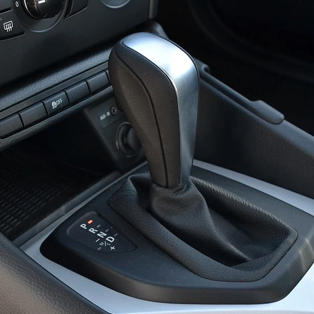 LEATHER AUTO GEAR KNOB CAR SHIFTER KNOB HANDBALL For BMW 1 Series E87 2004-2012 Original Quality
LEATHER AUTO GEAR KNOB CAR SHIFTER KNOB HANDBALL For BMW 1 Series E87 2004-2012 Original Quality
