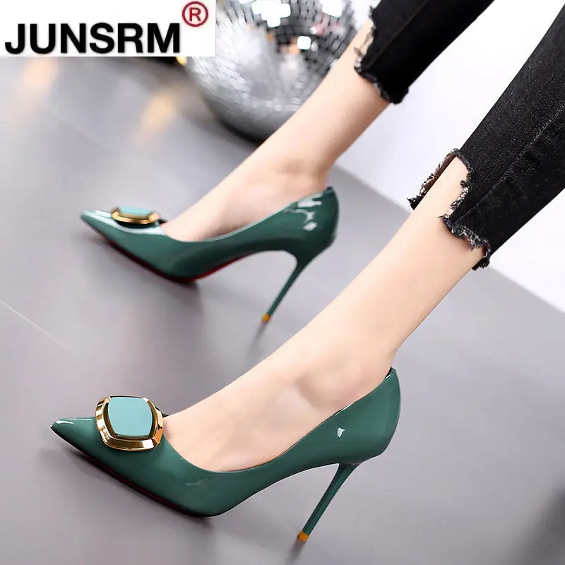 Pointed High Heels Stiletto All-match 2021 Spring New Sexy Patent Leather Square Buckle Net Red Girl Temperament Single Shoes
Pointed High Heels Stiletto All-match 2021 Spring New Sexy Patent Leather Square Buckle Net Red Girl Temperament Single Shoes