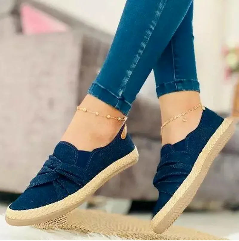 2021 Hot Sale Fashion Flat Heel Suede Loafers Casual Soild Light Comfortable Casual Shoes for Woman Zapatos De Mujer 1KB173
2021 Hot Sale Fashion Flat Heel Suede Loafers Casual Soild Light Comfortable Casual Shoes for Woman Zapatos De Mujer 1KB173