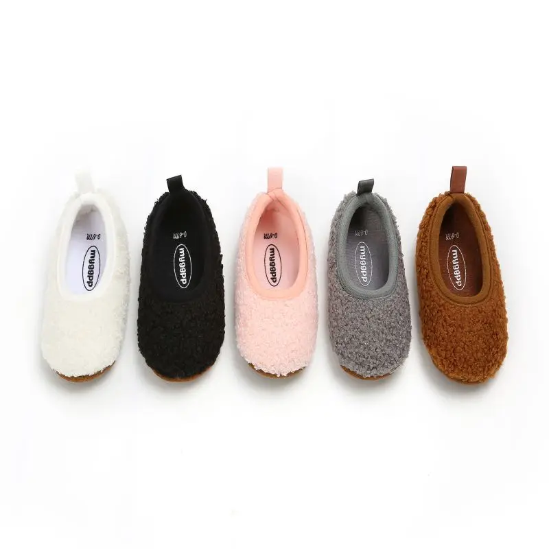 Newborn Baby Boots Winter Baby Girls Shoes Fur Snow First Walkers Warm Prewalkers Soft Sole No-slip Toddler Shoes
Newborn Baby Boots Winter Baby Girls Shoes Fur Snow First Walkers Warm Prewalkers Soft Sole No-slip Toddler Shoes