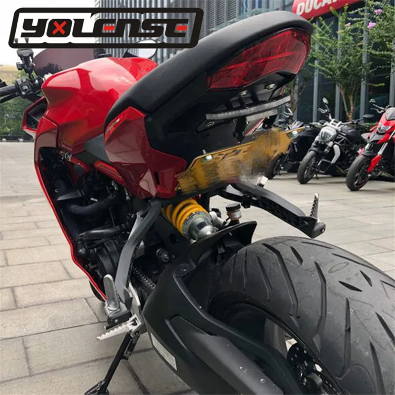 For DUCATI Monster 821 2018 Supersport 939 Motorcycle Rear Tail Light Brake Turn Signals Integrated LED Lights License Bracket
For DUCATI Monster 821 2018 Supersport 939 Motorcycle Rear Tail Light Brake Turn Signals Integrated LED Lights License Bracket