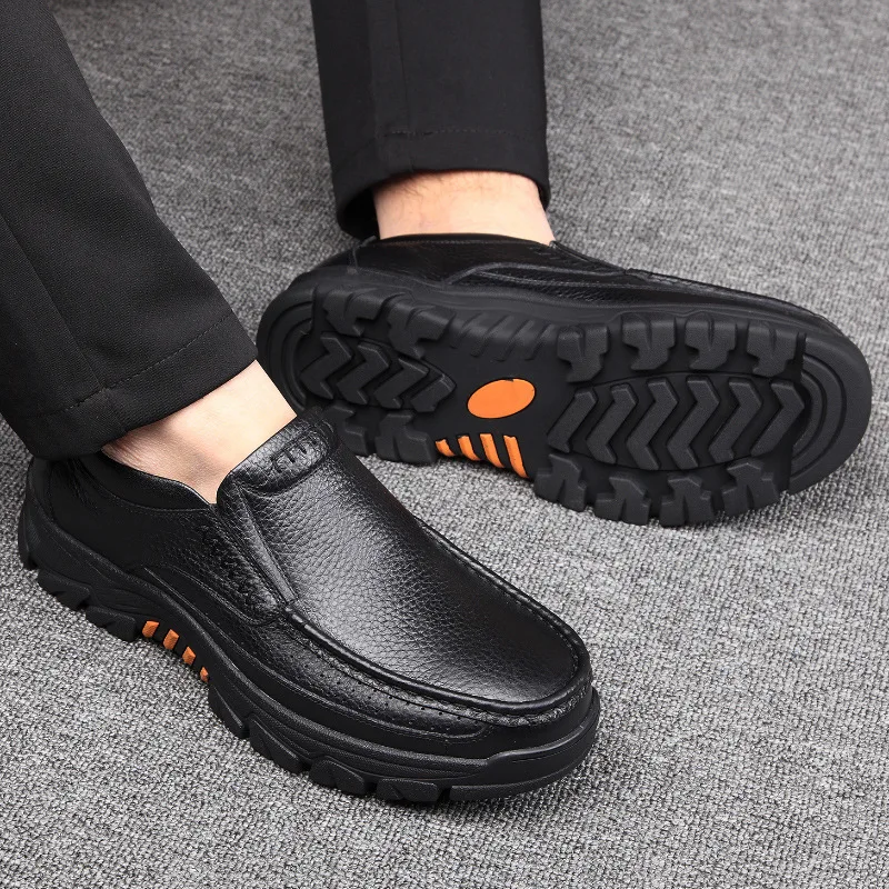 Newly Men's Genuine Leather Shoes Size 38-46 Head Leather Soft Anti-slip Driving Shoes Man Spring Business Dress Shoes
Newly Men's Genuine Leather Shoes Size 38-46 Head Leather Soft Anti-slip Driving Shoes Man Spring Business Dress Shoes