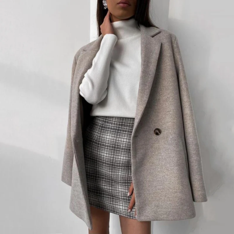Holiwind 2021 Women Woolen Coat New Autumn Jacket Fashion Pure Color Short Wool Coat Ladies Basic Jacket Outerwear Woole Blazer
Holiwind 2021 Women Woolen Coat New Autumn Jacket Fashion Pure Color Short Wool Coat Ladies Basic Jacket Outerwear Woole Blazer