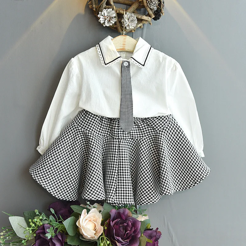 Girls' White Shirt Loose Skirt Two-piece Suit Toddler Fall Clothes 2022 Clothes Fashion Clothes Kids Boutique Clothing Wholesale
Girls' White Shirt Loose Skirt Two-piece Suit Toddler Fall Clothes 2022 Clothes Fashion Clothes Kids Boutique Clothing Wholesale