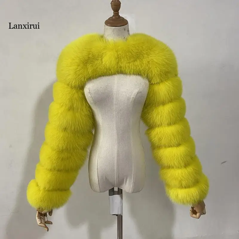 Women Winter New Fashion Fake Raccoon Fur Jackets Female O-neck Faux Fur Outwears Ladies Short Loose Warm Overcoats
Women Winter New Fashion Fake Raccoon Fur Jackets Female O-neck Faux Fur Outwears Ladies Short Loose Warm Overcoats