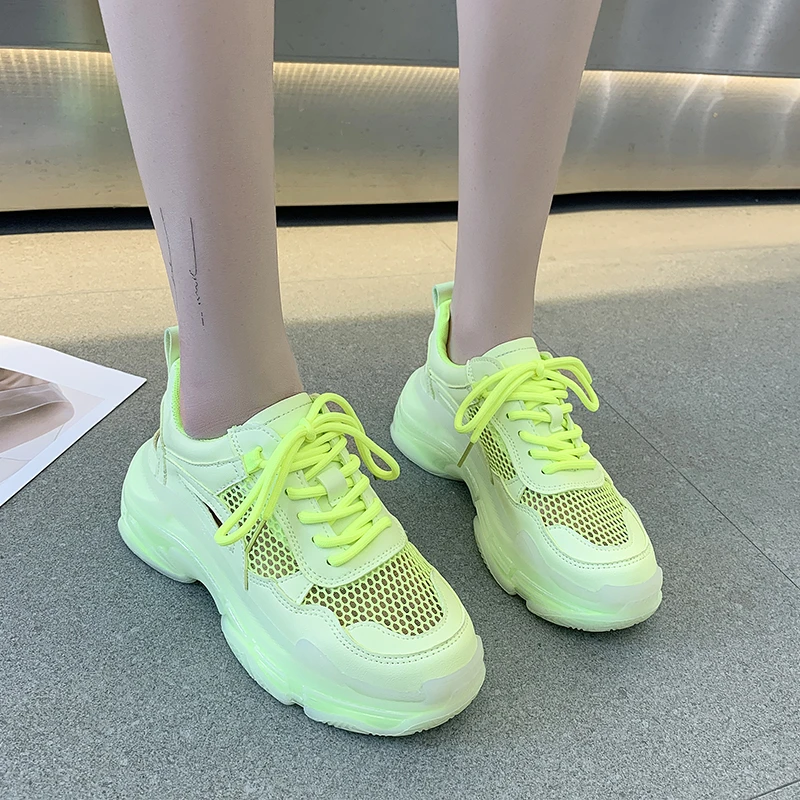 New Platform Sneakers Women 2021 Fashion Brand Thick Bottom Basket Femme Designer Chunky Sneakers Women Sport Ladies Trainers
New Platform Sneakers Women 2021 Fashion Brand Thick Bottom Basket Femme Designer Chunky Sneakers Women Sport Ladies Trainers