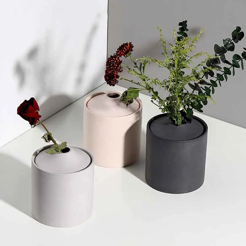 Decoration Crafts Multifunction Ashtray Ceramic Vase Home Living Room Decoration Flower Arrangement Housewarning Gifts Ornament
Decoration Crafts Multifunction Ashtray Ceramic Vase Home Living Room Decoration Flower Arrangement Housewarning Gifts Ornament