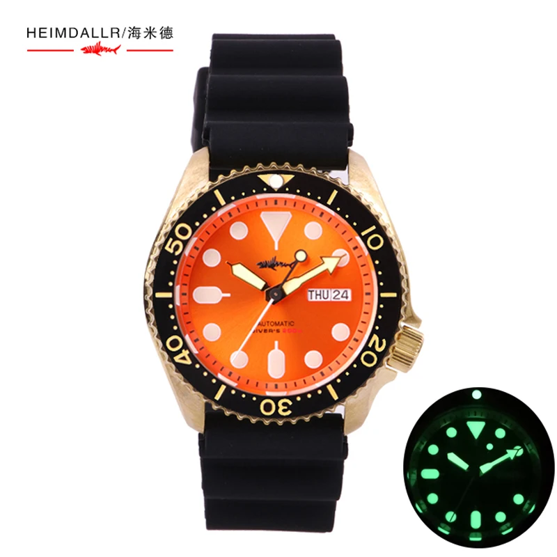 HEIMDALLR Men's Dive Wrist Watch 41mm Bronze Case Luminous Sapphire NH36A Automatic Movement Mechanical Watch 200M Waterproof
HEIMDALLR Men's Dive Wrist Watch 41mm Bronze Case Luminous Sapphire NH36A Automatic Movement Mechanical Watch 200M Waterproof