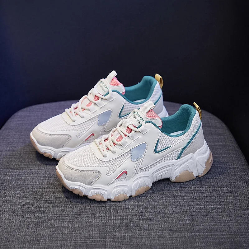 Spring New Women Casual Sport Shoes Street Trend Breathable Air Mesh Patchwork Sneakers Girl Fashion Trainers 3 Colors
Spring New Women Casual Sport Shoes Street Trend Breathable Air Mesh Patchwork Sneakers Girl Fashion Trainers 3 Colors