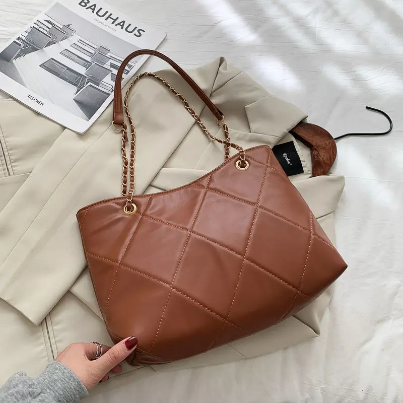 Luxury Women's Shoulder Bags Rhombus Lattice Bags For Women 2021 New Leather And Metal Chain Designer Handbags Crossbody Bags
Luxury Women's Shoulder Bags Rhombus Lattice Bags For Women 2021 New Leather And Metal Chain Designer Handbags Crossbody Bags