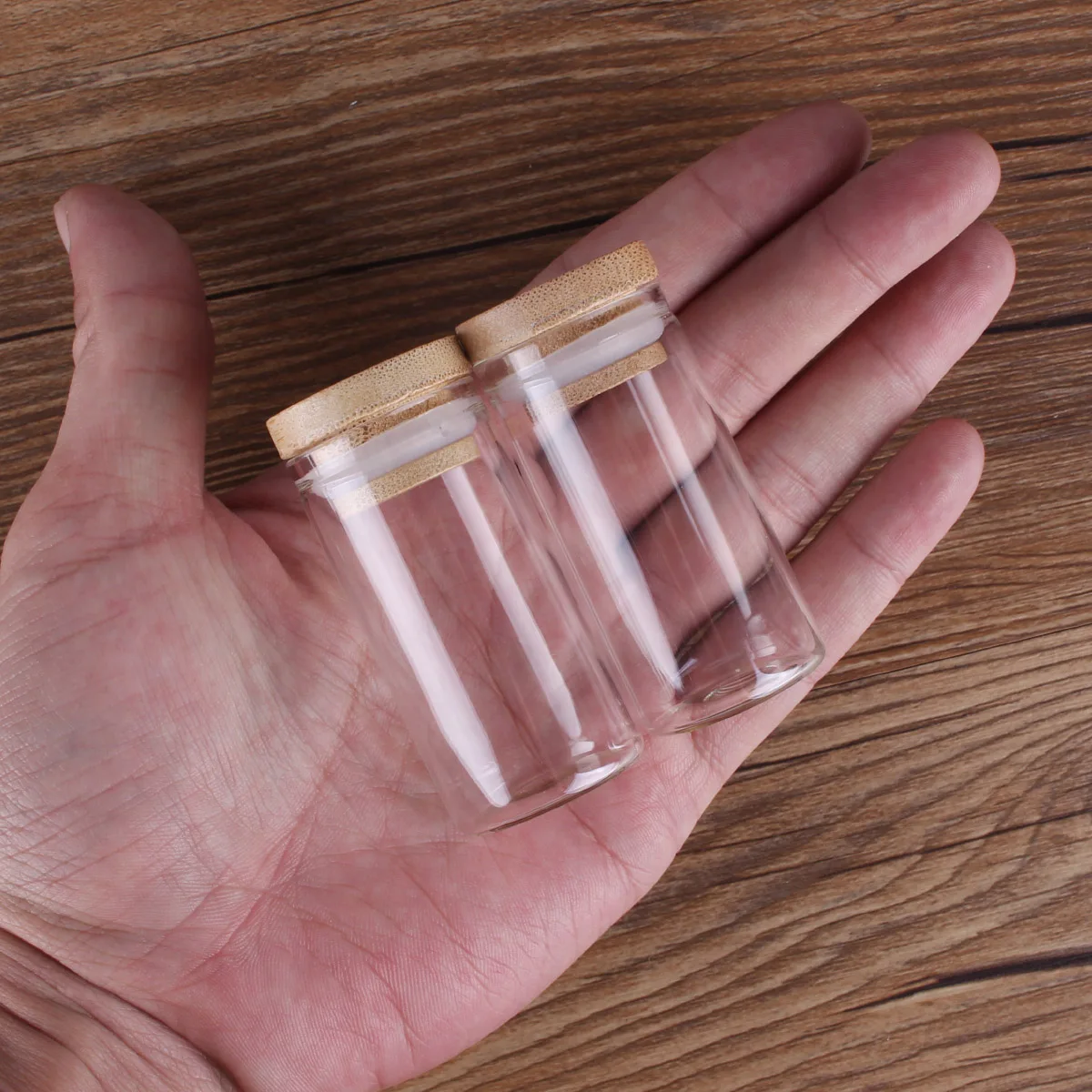5pcs 25ml 30*60mm Spice Jars Glass vessels with Bamboo Lids Glass Bottles Potion bottles Glass Vials Message Bottles for Wedding
5pcs 25ml 30*60mm Spice Jars Glass vessels with Bamboo Lids Glass Bottles Potion bottles Glass Vials Message Bottles for Wedding