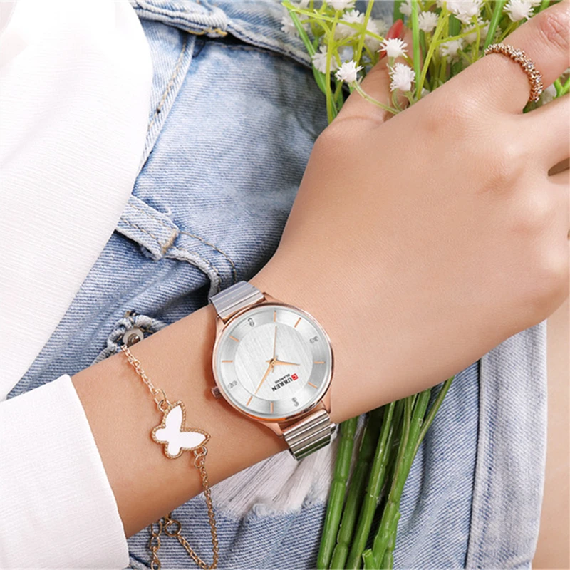 CURREN Female Clock Silver Quartz Womens Watches With Stainless Steel Strap 9041 Fashion Ladies Wrist Watch bayan kol saati
CURREN Female Clock Silver Quartz Womens Watches With Stainless Steel Strap 9041 Fashion Ladies Wrist Watch bayan kol saati