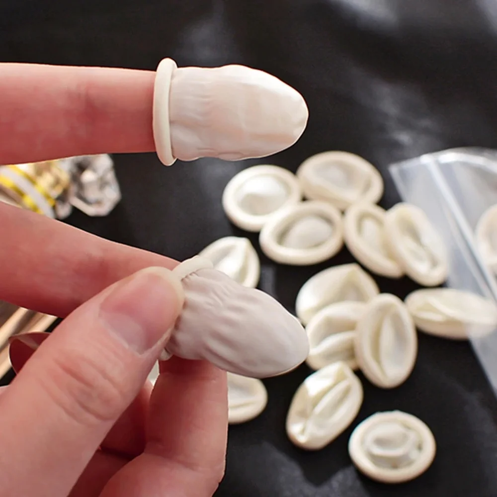 10-200 Teile/beutel Natrliche Gummi Einweg Latex Fingerlinge Sets Fingerspitzen Schutz Handschuhe Wei anti statische Finger hlse
10-200 Teile/beutel Natrliche Gummi Einweg Latex Fingerlinge Sets Fingerspitzen Schutz Handschuhe Wei anti statische Finger hlse