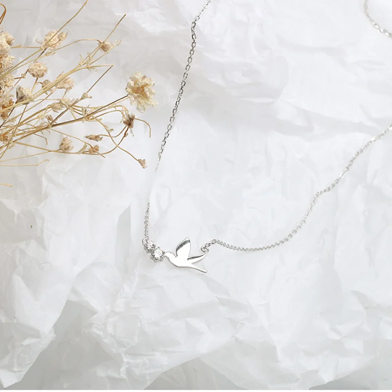 925 Sterling Silver Animal Necklace Female Zircon White Pigeon Choker New Party Gift For Ladies Exquisite Couple Jewelry
925 Sterling Silver Animal Necklace Female Zircon White Pigeon Choker New Party Gift For Ladies Exquisite Couple Jewelry