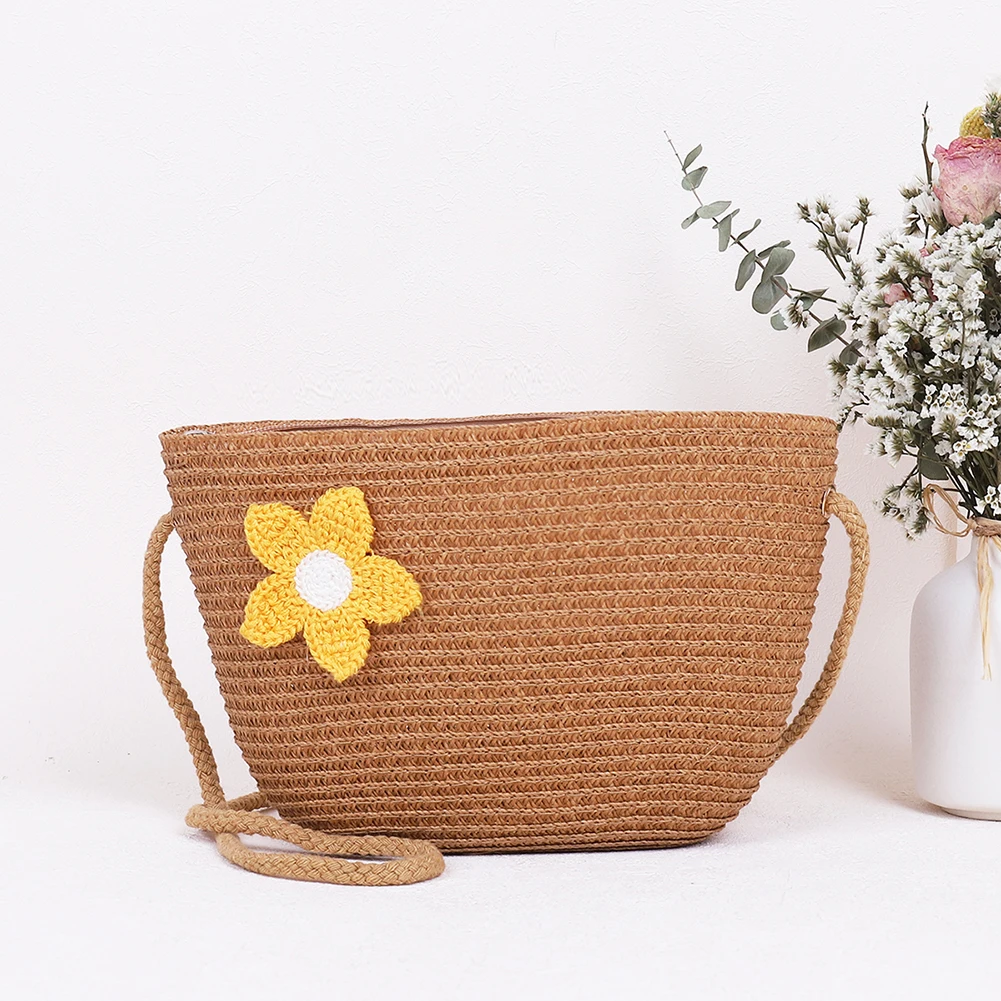 Woman Zipper Straw Shoulder Crossbody Bags Beach Straw Weaving Shoulder Messenger Bag Ladies Trendy Summer Beach Vacation Purse
Woman Zipper Straw Shoulder Crossbody Bags Beach Straw Weaving Shoulder Messenger Bag Ladies Trendy Summer Beach Vacation Purse