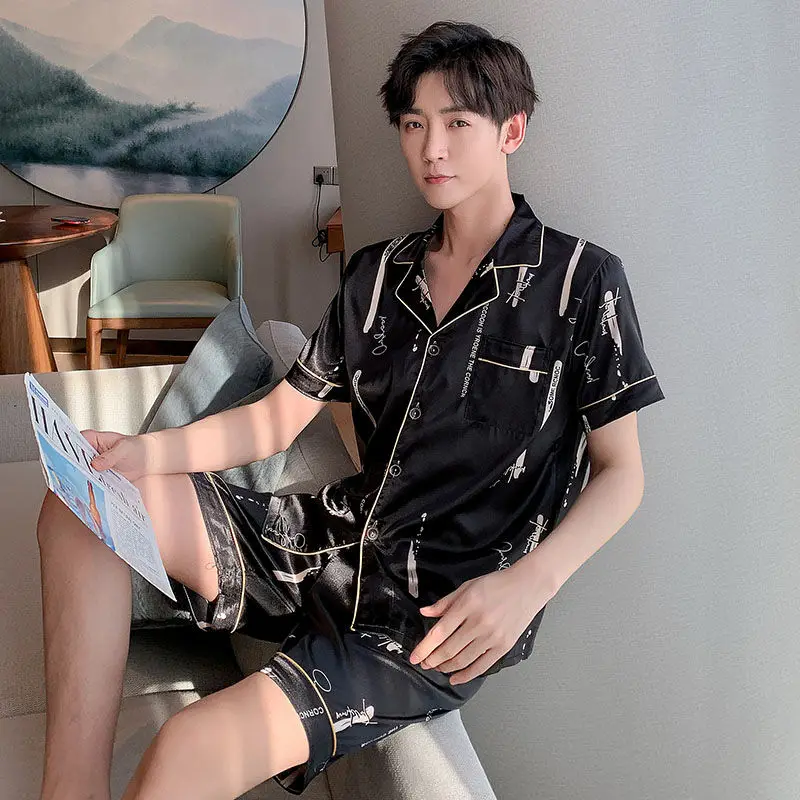 2021 New Men Summer Pajama Sets Man Plus Size Silk Pajamas Shorts Pants Satin Sleep Wear Pijamas
2021 New Men Summer Pajama Sets Man Plus Size Silk Pajamas Shorts Pants Satin Sleep Wear Pijamas