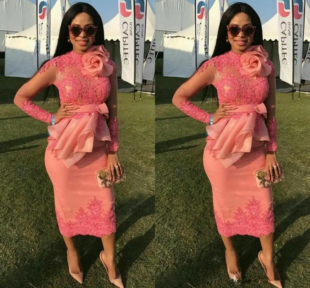 2020 South African Appliqued Lace Evening Dresses Long Sleeves Evening Gowns Tea length Sheath Short Mother Of The Bride Dresses 
2020 South African Appliqued Lace Evening Dresses Long Sleeves Evening Gowns Tea length Sheath Short Mother Of The Bride Dresses