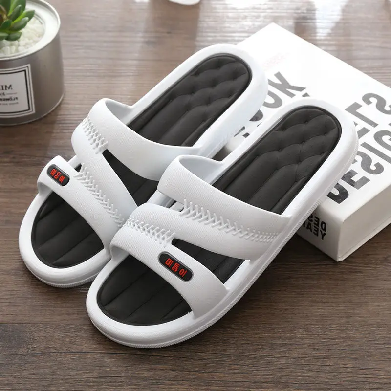 Slipper men summer home bathroom non-slip anti-odor sandal slippers female couple drag women sandals flip flops men 
Slipper men summer home bathroom non-slip anti-odor sandal slippers female couple drag women sandals flip flops men