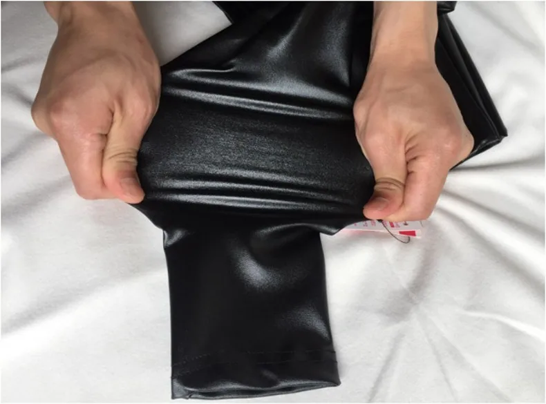 High Elastic Waist Women Fashion Leather Leggings Womens PU Leather Pants Faux Leather Skinny Pencil Pant Women Tight Trouser
High Elastic Waist Women Fashion Leather Leggings Womens PU Leather Pants Faux Leather Skinny Pencil Pant Women Tight Trouser