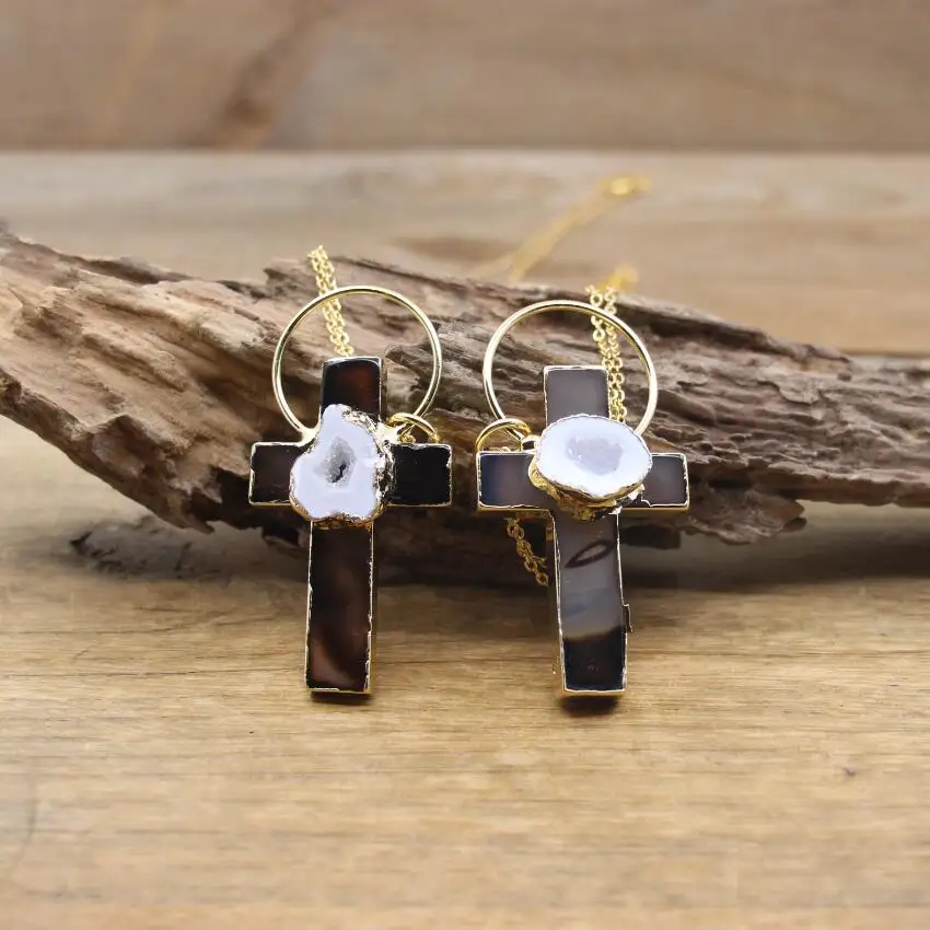 Brown Agates Cross Inlay Geode Hoop Pendants Golden Necklace,Raw Druzy Drusy Charms Chains For Women Jewelry Dropshipping,QC3074
Brown Agates Cross Inlay Geode Hoop Pendants Golden Necklace,Raw Druzy Drusy Charms Chains For Women Jewelry Dropshipping,QC3074